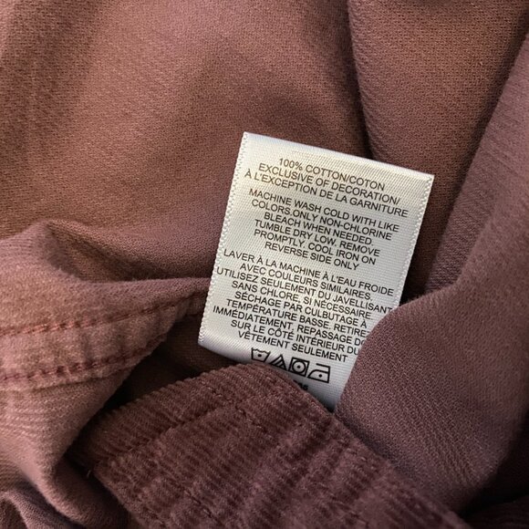 🎉 HOST PICK🎉 Express Burgundy Button Front Corduroy Top Size Medium NWT - Picture 12 of 15